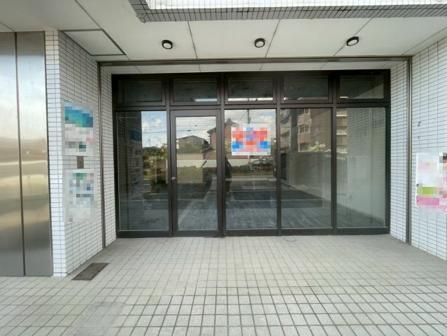 第5梅野ビルの外観
