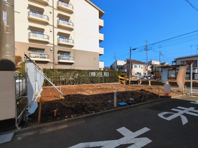【新築分譲住宅】ふじみ野市新田2　第1期の前面道路含む現地写真