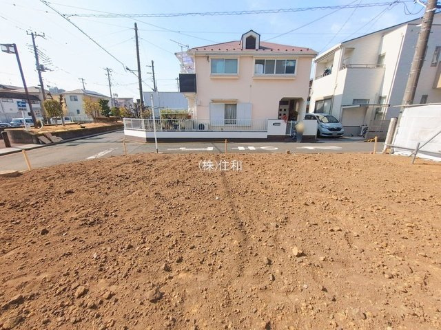 【新築分譲住宅】ふじみ野市新田2　第1期の前面道路含む現地写真