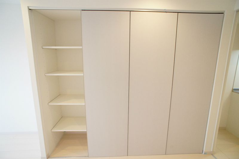 リブリ・Amenity 元町の収納