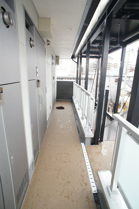 リブリ・Amenity 元町のロビー