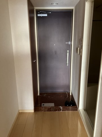 【玄関】