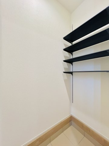 前橋市下新田町の収納|靴やアウトドア用品も汚れを気にせず収納できます