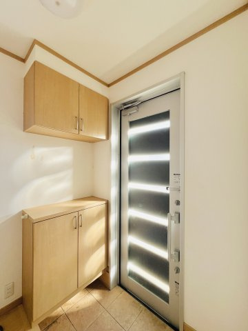 太田市新田瑞木町の玄関|履物の着脱もスムーズにできる玄関◎