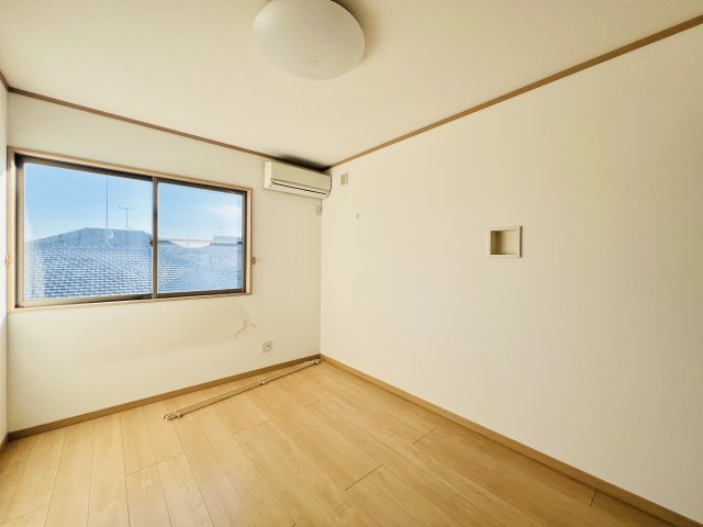 太田市新田瑞木町の洋室|インテリアの統一感を作りやすい洋室♪