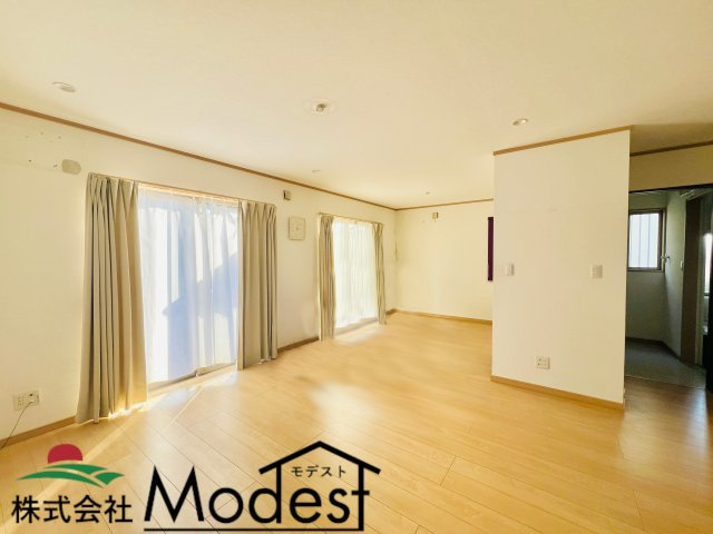 太田市新田瑞木町の居間・リビング|ご家族も自然と集まるリビング♪