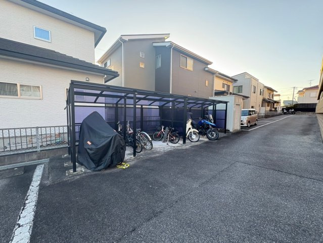 グランド左右木の駐車場