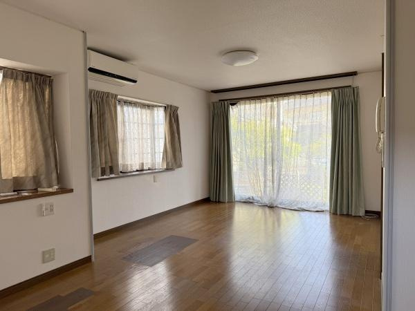 熊本市中央区出水5丁目の居間・リビング