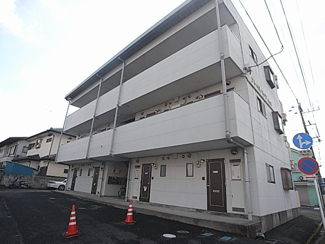 ソレイユハイツの外観