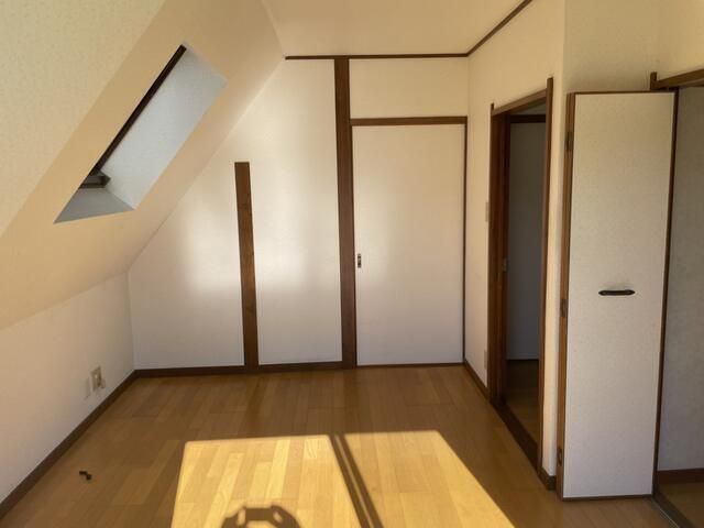 ラックハイツの寝室