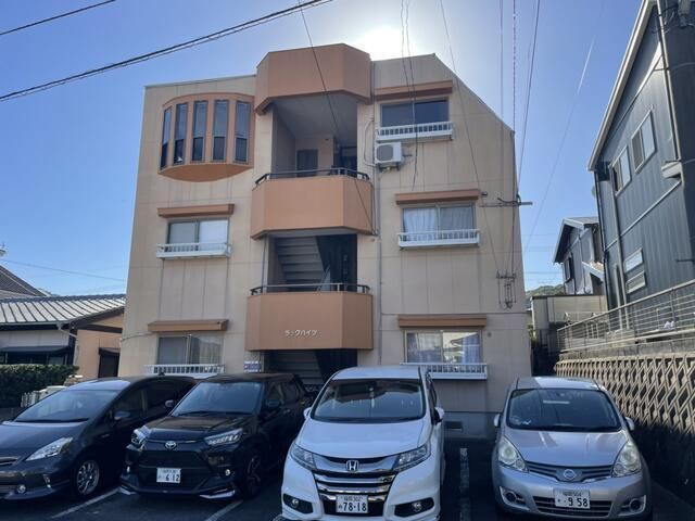 ラックハイツ