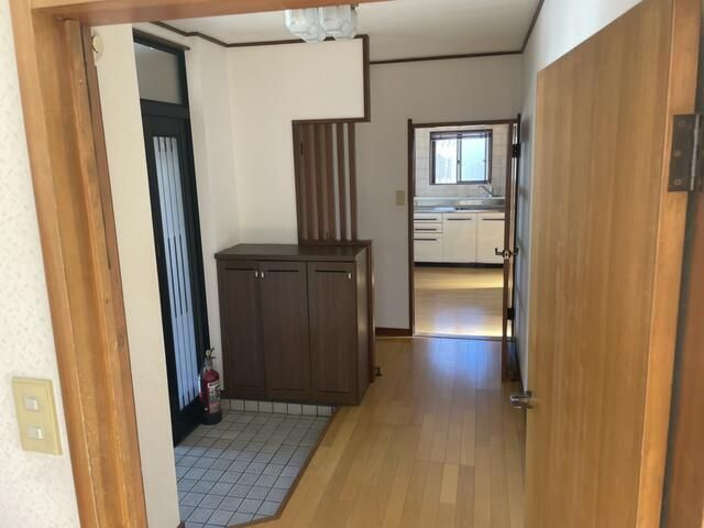 ラックハイツの玄関