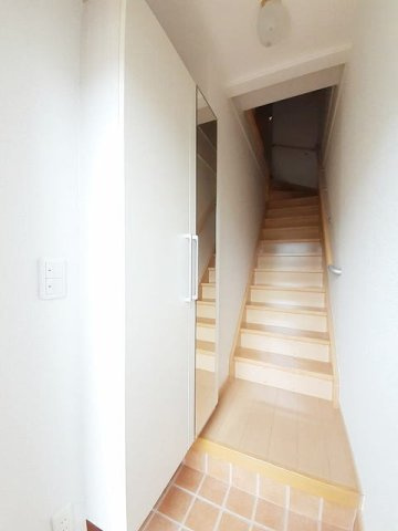 熊本市東区小山２丁目のアパートの玄関|きれいな玄関です