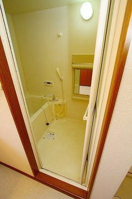 菊池郡菊陽町武蔵ヶ丘北２丁目のアパートの浴室|お風呂です
