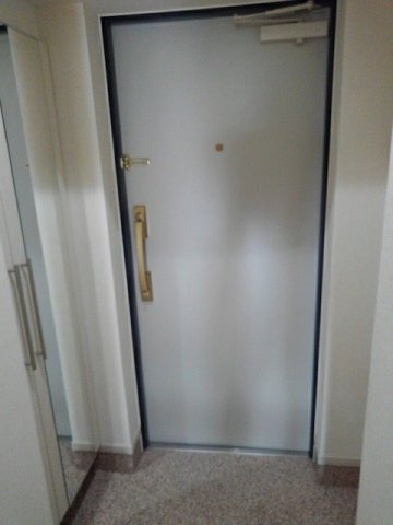 グランシャリオの玄関|収納もある玄関です