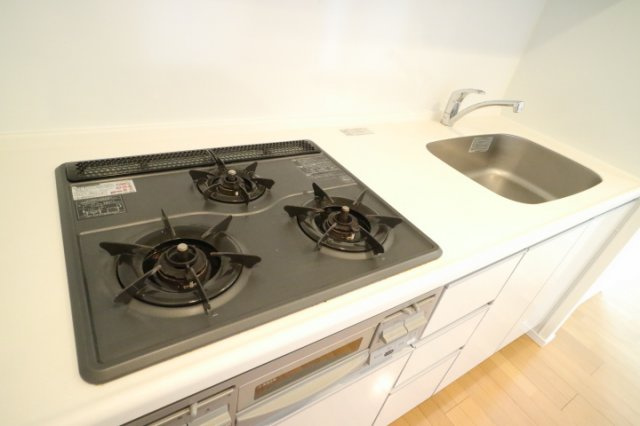 プラウドフラット鶴見Ⅰのキッチン|※参考写真