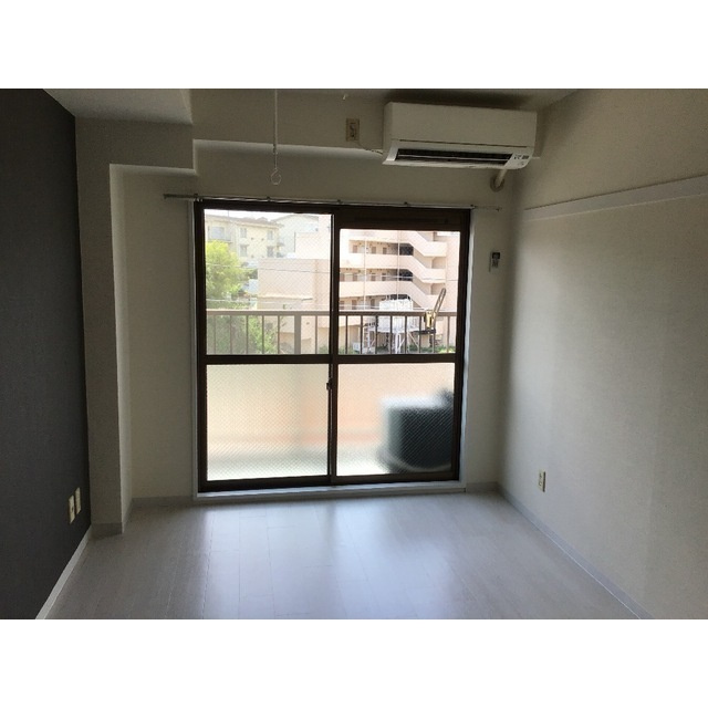 シャトール田口片倉の居間・リビング