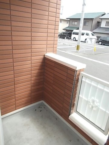 熊本市北区楡木４丁目のアパートのバルコニー|落ち着いた時間を過ごせるバルコニーです