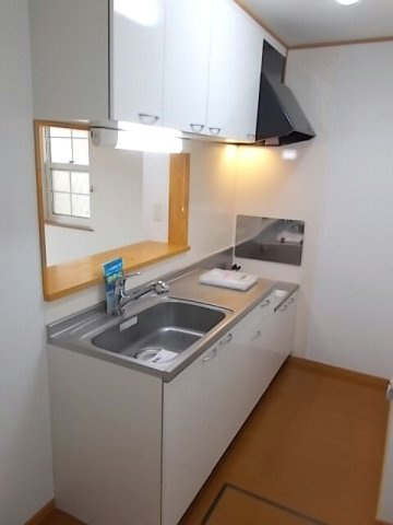 熊本市北区楡木４丁目のアパートのキッチン|コンパクトなキッチンで掃除もラクラク