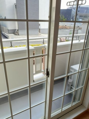 ライフ　グローブのバルコニー|お洗濯にも便利なバルコニー付き