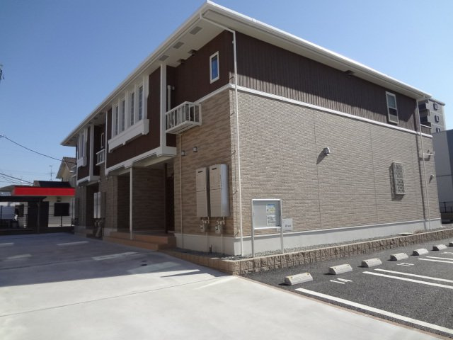 菊池郡菊陽町大字津久礼のアパート