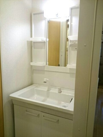 熊本市北区飛田２丁目のアパートの洗面所|コンパクトで使いやすい洗面所