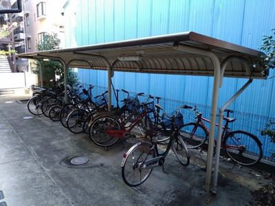 【その他共用部分】 | レオパレスアーバンビレッジ日吉 | 駐輪場　原付＆自転車のみ駐輪可能