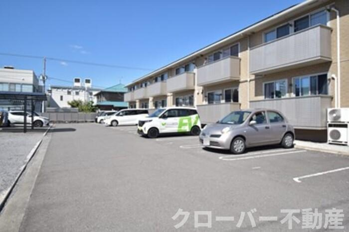 SALZの駐車場|駐車場