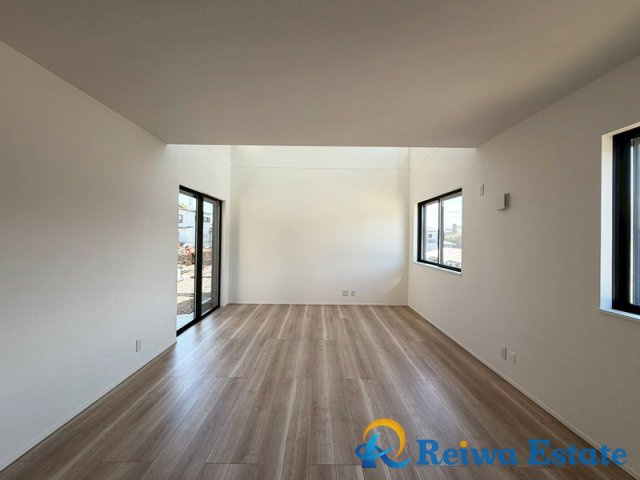 新築戸建　藤沢市城南5丁目の居間・リビング