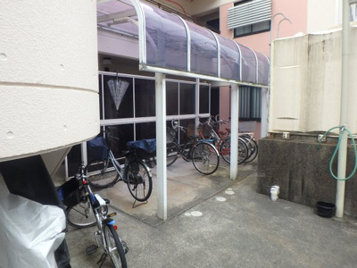 【その他共用部分】 | カサベージュ愛宕山イースト | 自転車置場