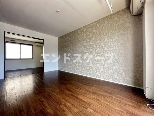メゾン・ド・ホワイエAの居間・リビング|高崎、前橋のお部屋探しはエンドスケープまで！お客様の理想お聞かせ下さい♪