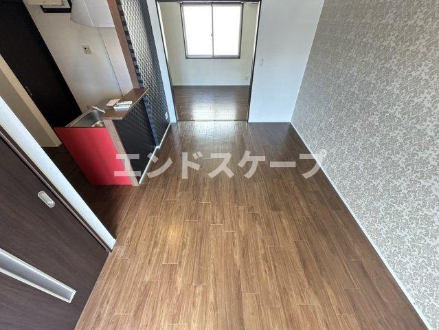メゾン・ド・ホワイエAの居間・リビング|高崎、前橋のお部屋探しはエンドスケープまで！お客様の理想お聞かせ下さい♪