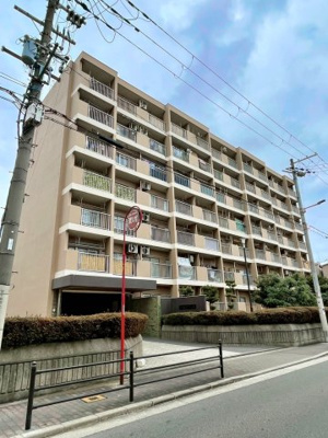 【外観】 | 今福西コーポ | 鯰江小学校徒歩5分｜飲食店やスーパーが豊富な住環境｜南向きで明るい4DK