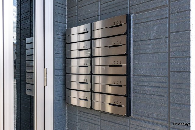 トリシア富竹のエントランス