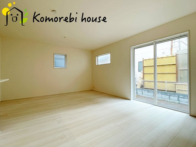 蓮田市西新宿　新築一戸建て　リーブルガーデン　02の居間・リビング|居間です
