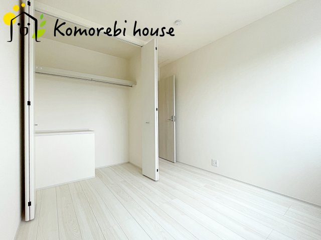 蓮田市西新宿　新築一戸建て　リーブルガーデン　02の洋室|使い勝手のいい洋室です