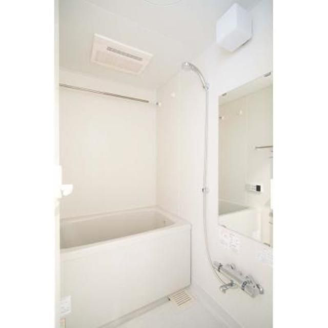 Ｎ３５　ＥＡＳＴの浴室