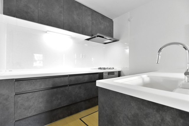 岡山市東区城東台西　中古戸建のキッチン