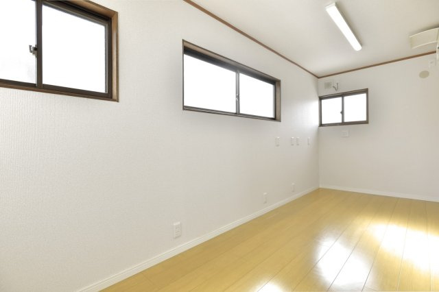 岡山市東区城東台西　中古戸建のその他|１階ユーティリティ：５．８帖。