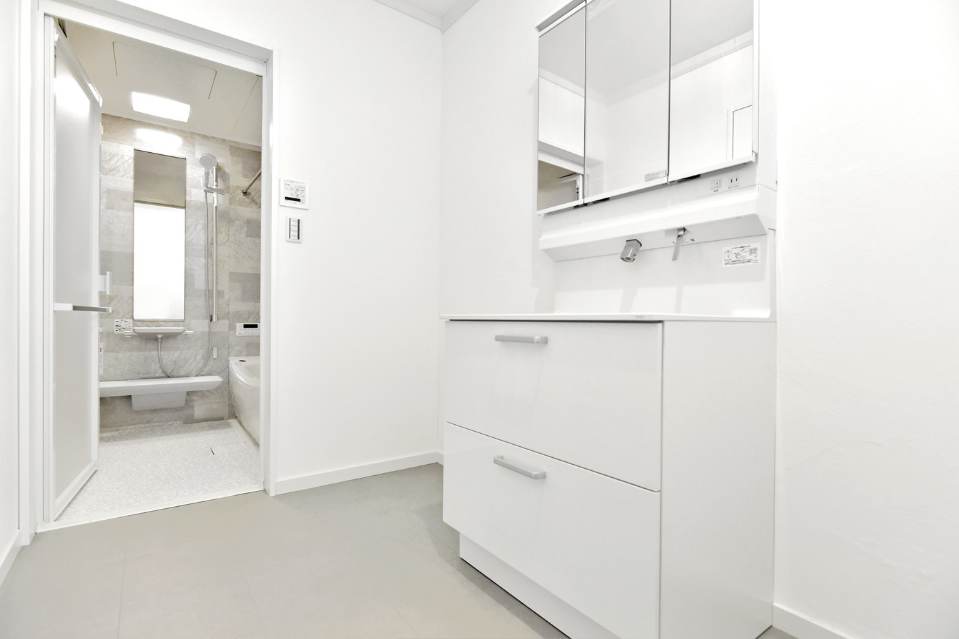 岡山市東区城東台西　中古戸建の独立洗面台