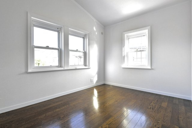 岡山市東区城東台西　中古戸建の洋室|２階洋室③：６．０帖