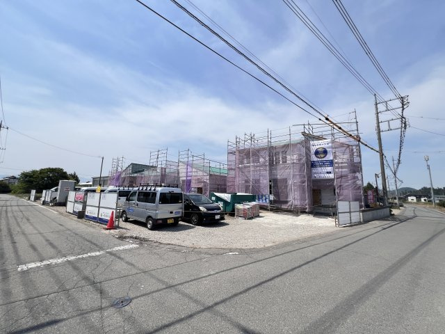 新築　甘楽郡甘楽町小川　Livele Garden.S　1号棟の前面道路含む現地写真|現地写真　南側接道幅員約4ｍ