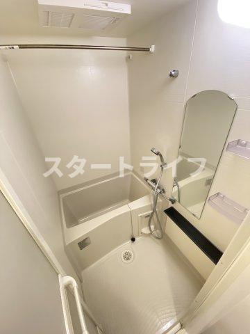 大阪市淀川区西三国２丁目の賃貸マンションの浴室