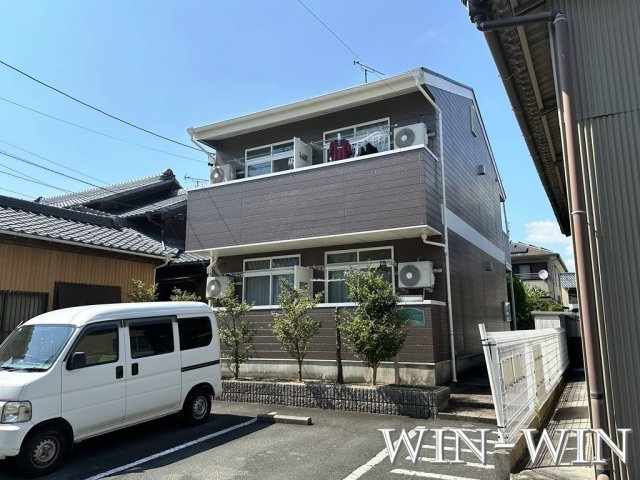 プラザ999の外観