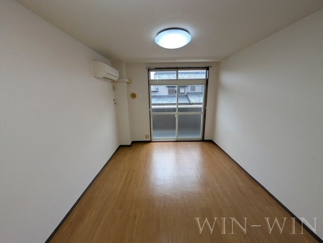 プラザ999の居間・リビング