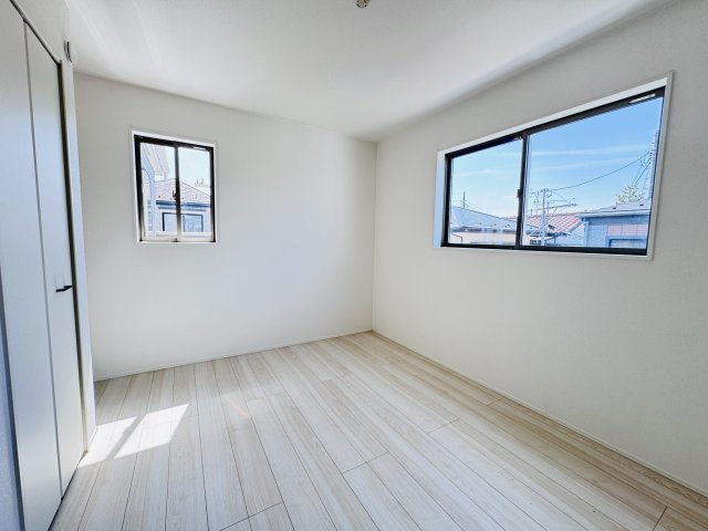 市川市宮久保２丁目新築戸建【百合台小学校:徒歩８分】の子供部屋|6.5帖洋室