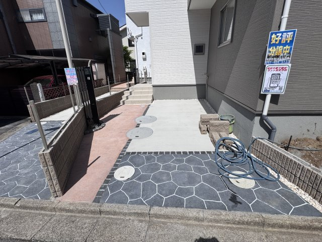 市川市宮久保２丁目新築戸建【百合台小学校:徒歩８分】の駐車場|1号棟駐車スペース