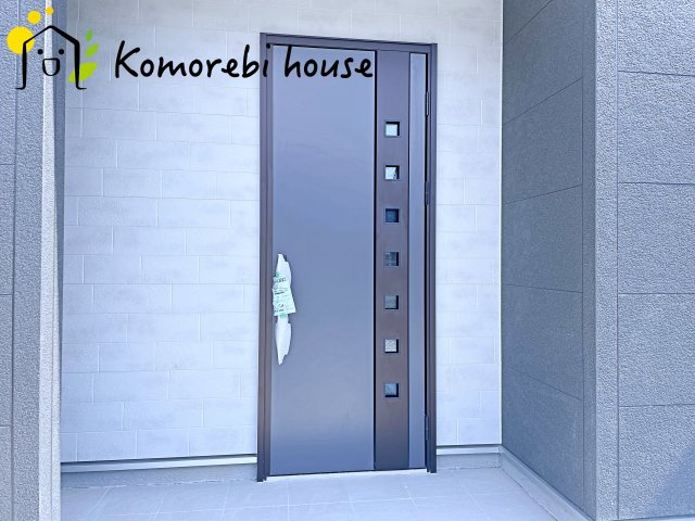 蓮田市西新宿　新築一戸建て　リーブルガーデン　03の玄関|シンプルで使いやすい玄関です