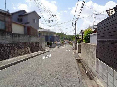 【前面道路含む現地写真】 | 呉市焼山中央6丁目