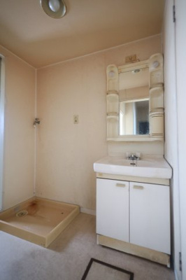 【独立洗面台】 | エメラルドマンション府中南 | 収納付き洗面化粧台